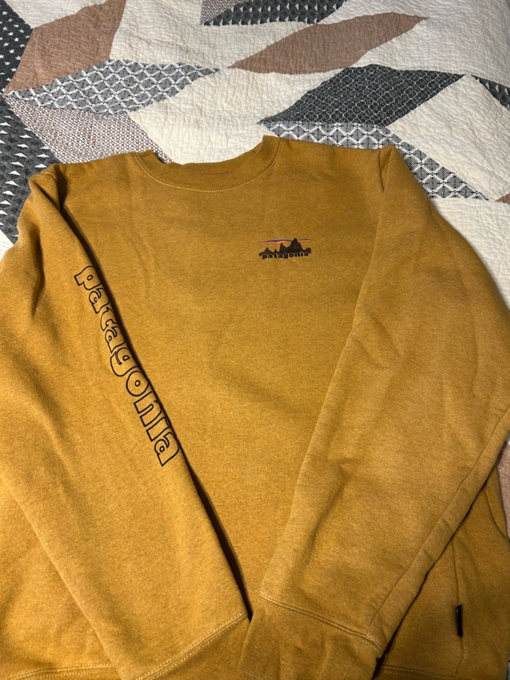Patagonia Golden Yellow Crewneck Sweatshirt with Red Interior Print